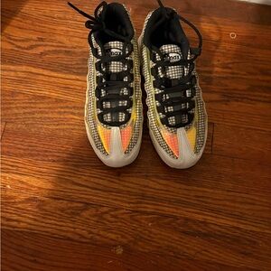 Nike Air Max 95- Black, Yellow, and White